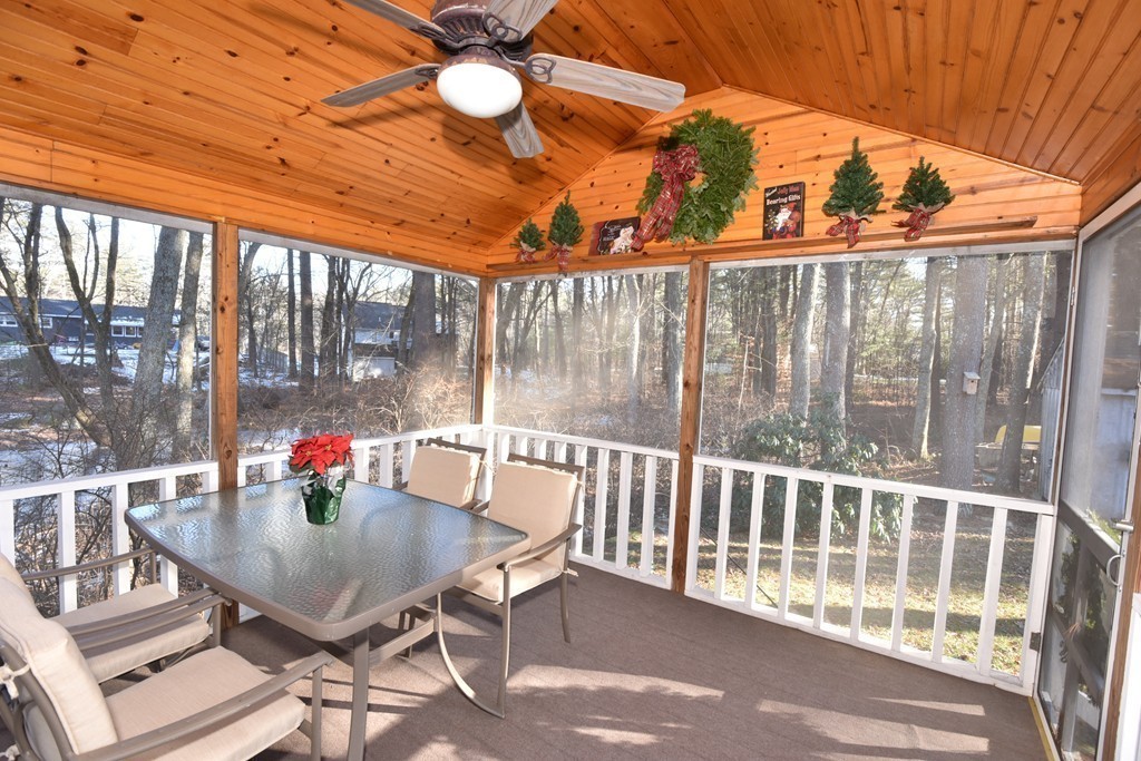 85 Harvest Road, Unit 85 Uxbridge, MA 01569 - Photo 7 of 26 Gallery Image 7