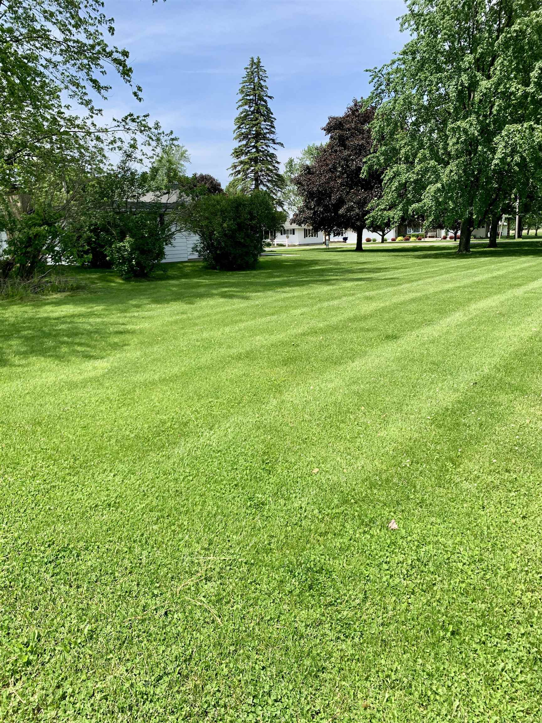10765 Peet Road Chesaning, MI 48616 - Photo 3 of 34 50142626-a2740c02-9f9e-4015-aab7-b8f00c42797b.JPG