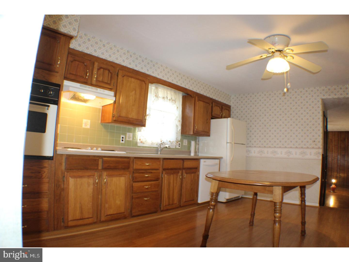 121 Morrison Road New Castle, DE 19720 - Photo 3 of 24 Gallery Image 3