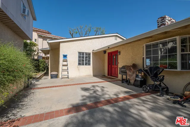 $7,495 | 14563 Round Valley Drive, Sherman Oaks, CA 91403