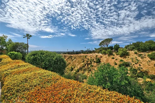 $2,649,000 | 1535 Dove Court, Pasadena, CA 91107