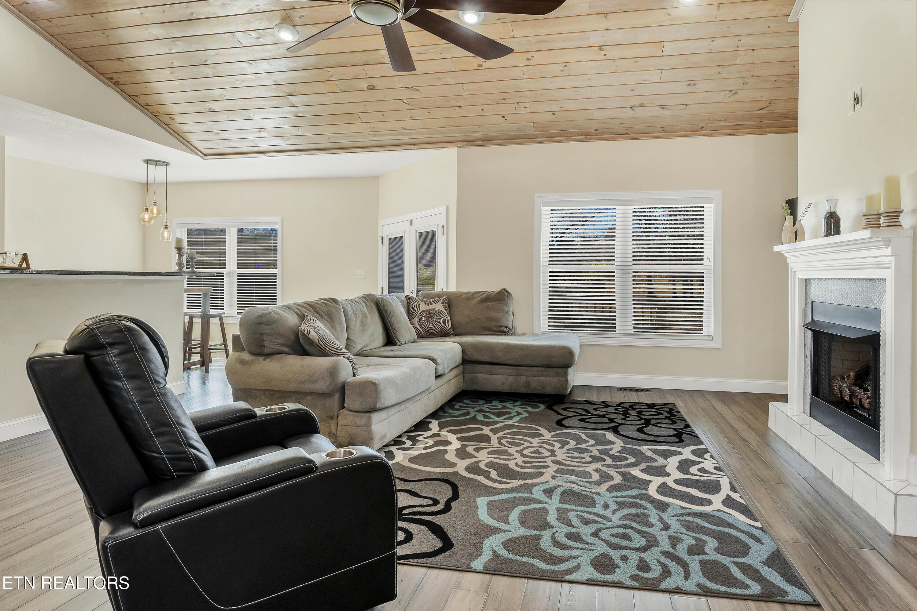 1322 Houston Springs Road Greenback, TN 37742 - Photo 11 of 38 DSC08143