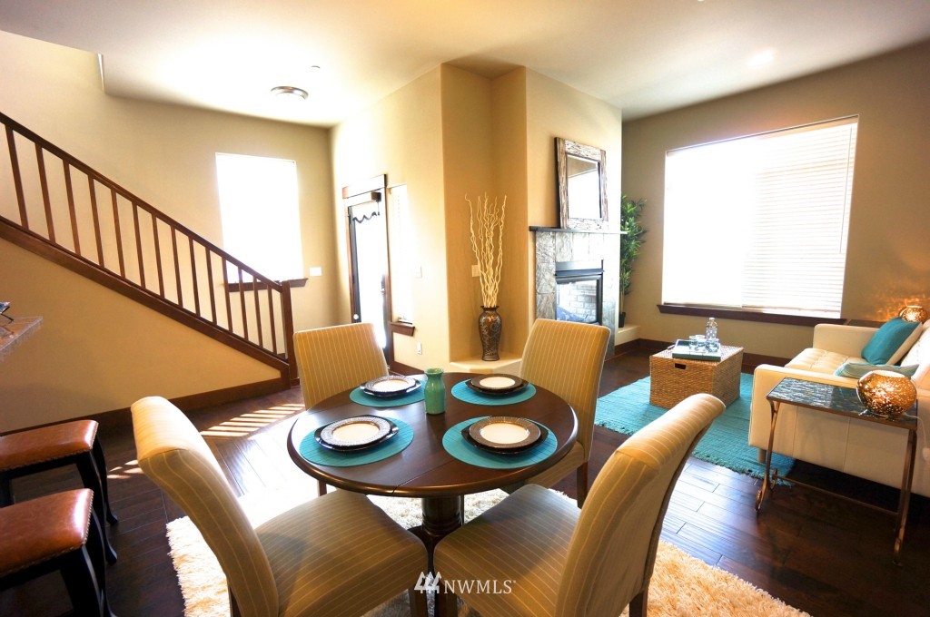 3945 Northeast 3rd Place Renton, WA 98056 - Photo 5 of 15