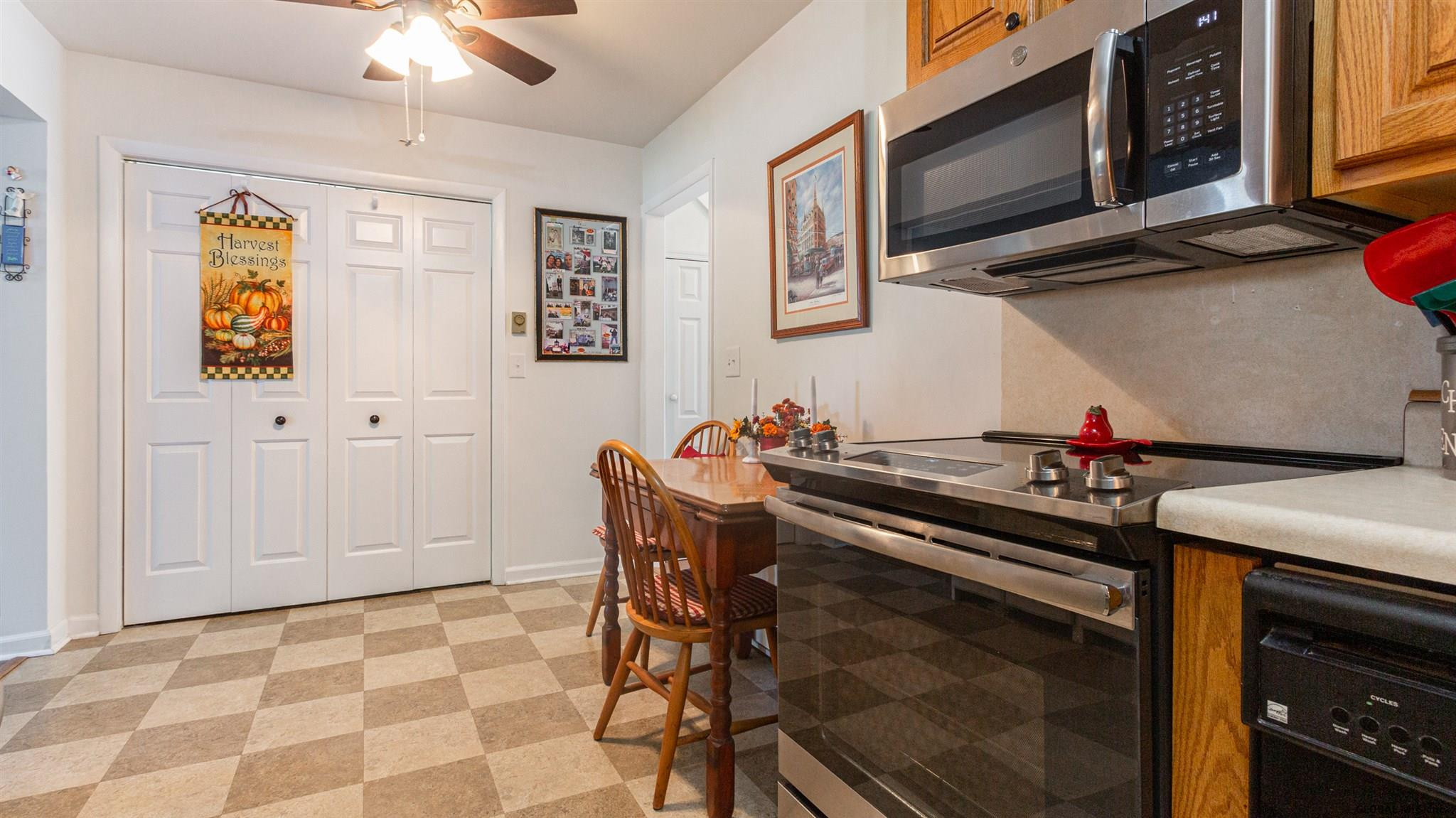 40 Clifford Road Colonie, NY 12204 - Photo 6 of 21 Photo 6