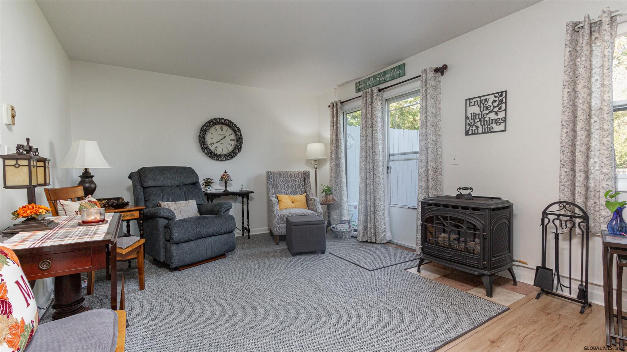 40 Clifford Road Colonie, NY 12204 - Photo 10 of 21 Photo 10
