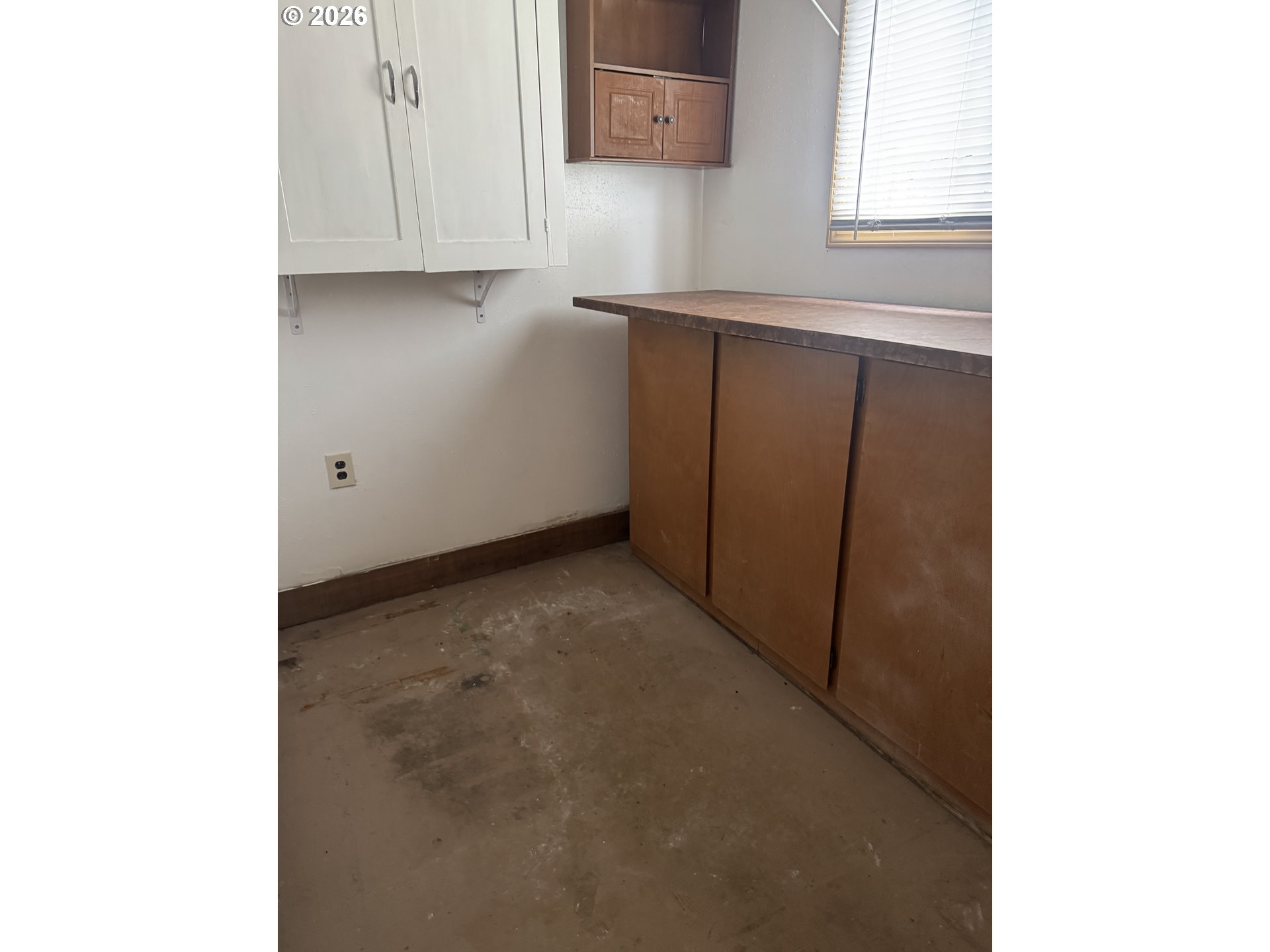 92394 G Road Astoria, OR 97103 - Photo 15 of 20 Utility Room