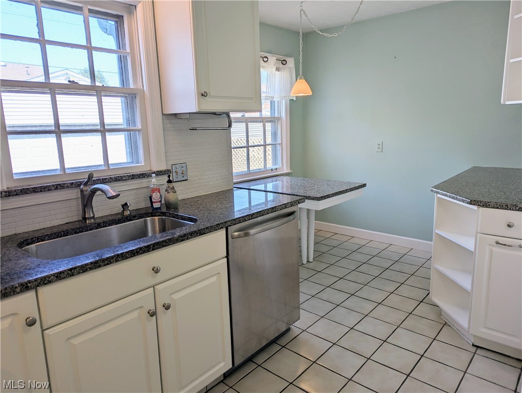 3853 Bethany Road Cleveland, OH 44118 - Photo 8 of 28