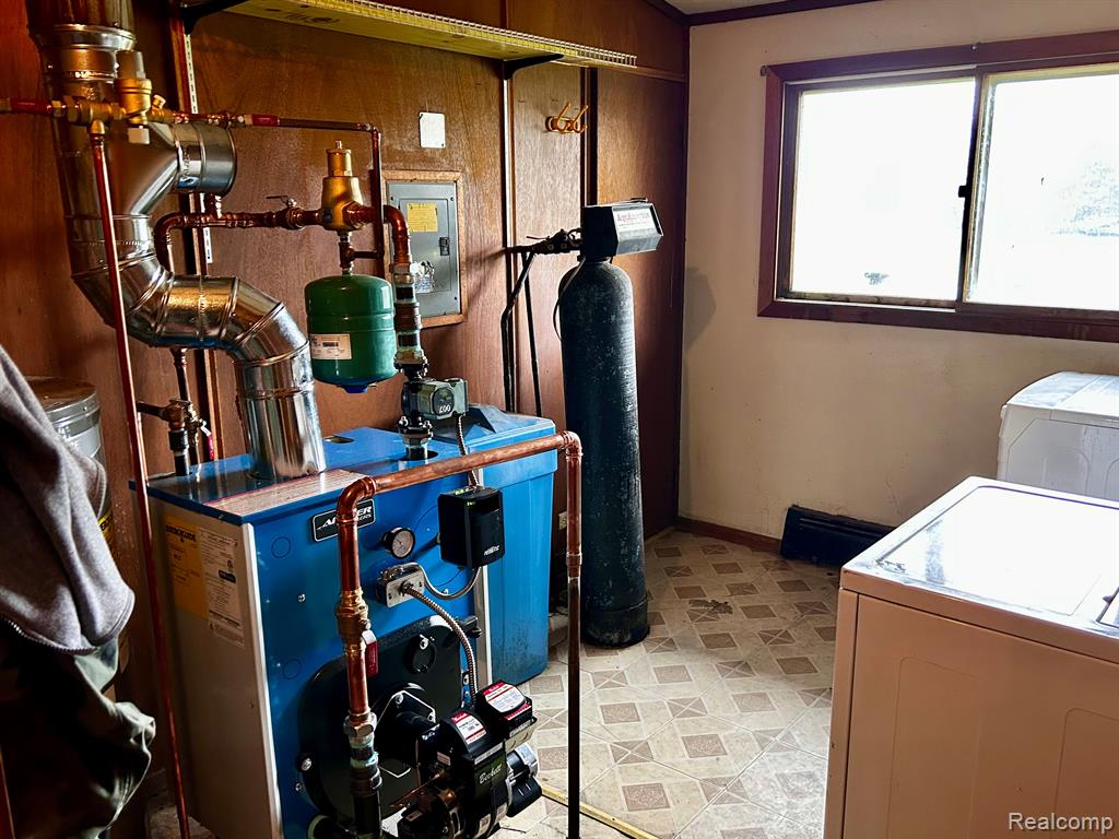 7925 Hough Road Almont, MI 48003 - Photo 25 of 53 Gallery Image 25