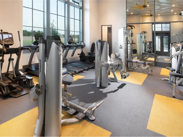 $1,099,000 | 6057 Marsh Trail Drive, Odessa, FL 33556