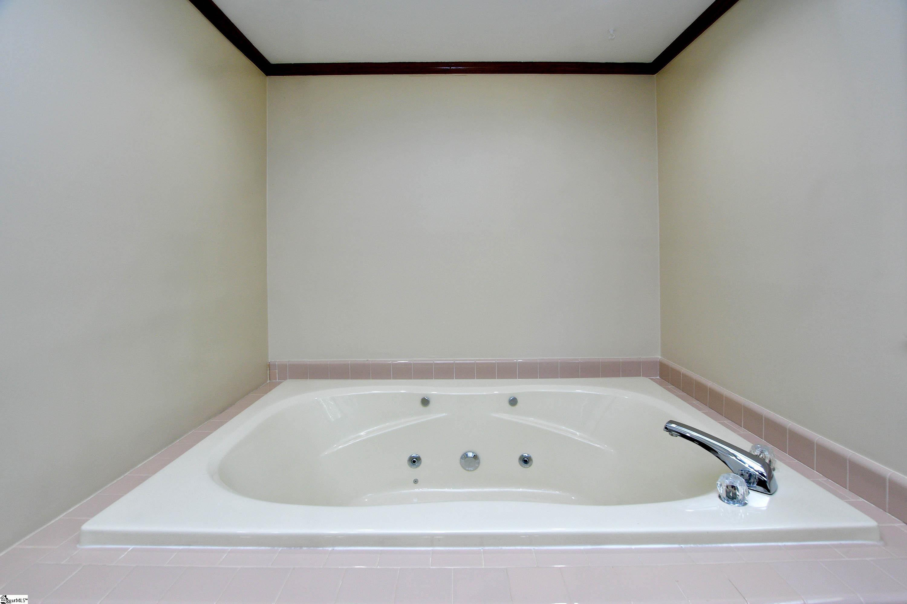 115 Ricelan Drive Simpsonville, SC 29681 - Photo 34 of 36 Gallery Image 34