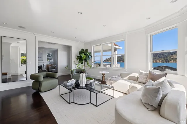$5,998,000 | 2105 Mar E Street, Tiburon, CA 94920