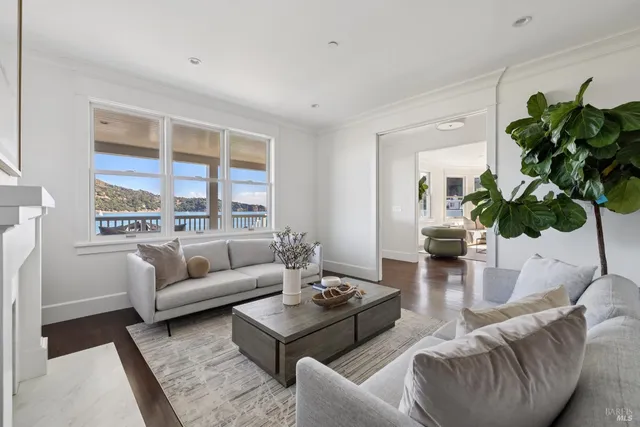 $5,998,000 | 2105 Mar E Street, Tiburon, CA 94920