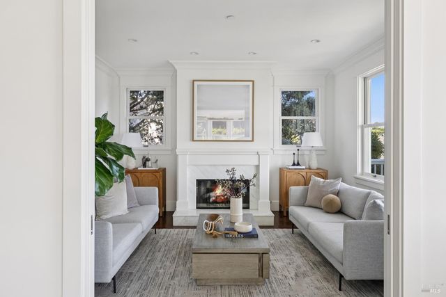 $5,998,000 | 2105 Mar E Street, Tiburon, CA 94920
