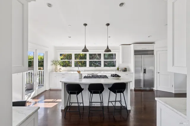 $5,998,000 | 2105 Mar E Street, Tiburon, CA 94920