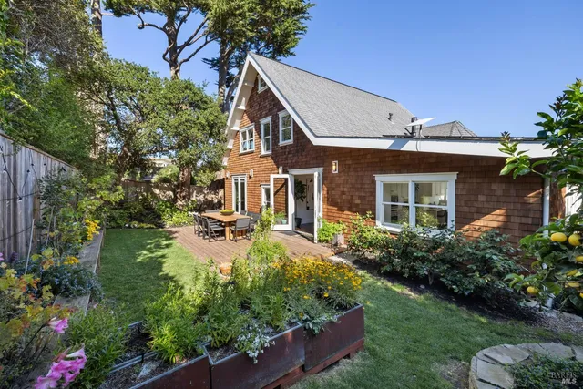 $5,998,000 | 2105 Mar E Street, Tiburon, CA 94920