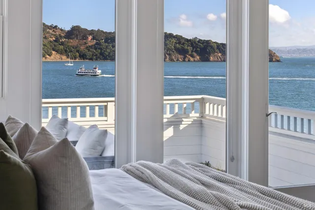 $5,998,000 | 2105 Mar E Street, Tiburon, CA 94920