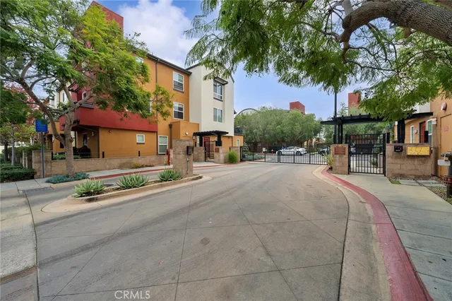 $3,950 | 8620 Belford Avenue, Unit 501, Westchester, CA 90045