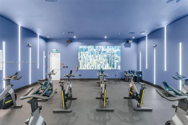 $2,350 | 7661 Northwest 107th Avenue, Unit 602, Doral, FL 33178