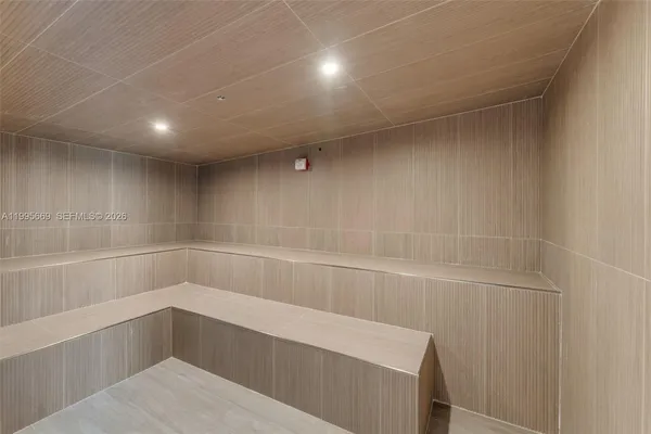 $2,350 | 7661 Northwest 107th Avenue, Unit 602, Doral, FL 33178