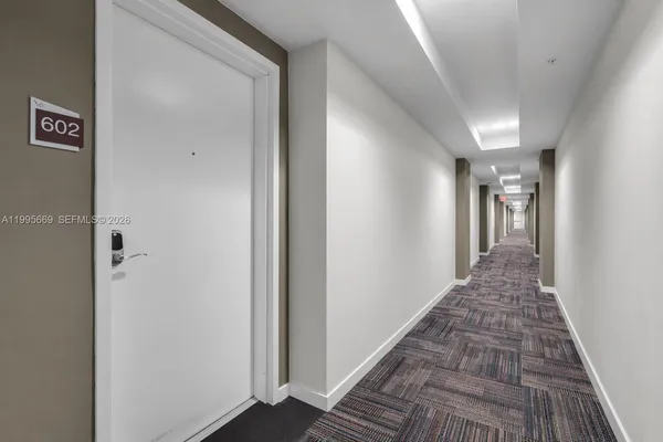 $2,350 | 7661 Northwest 107th Avenue, Unit 602, Doral, FL 33178