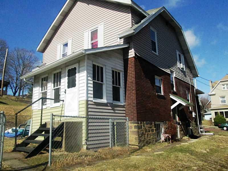 568 3rd Butler, PA 16001 - Photo 11 of 12 Exterior Back.