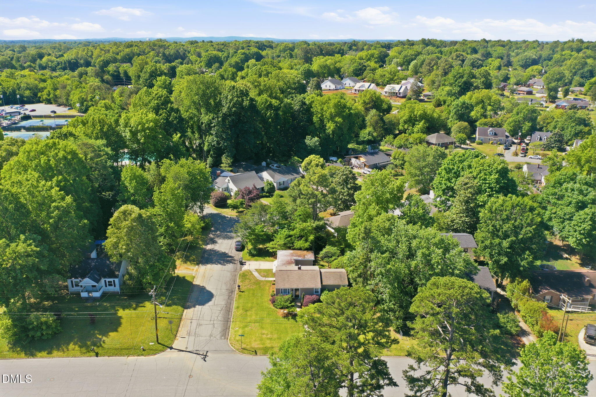 1504 Overbrook Road Burlington, NC 27215 - Photo 29 of 38 11-web-or-mls-DJI_0267