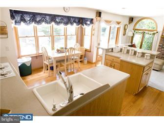 174 Forge Road Delran, NJ 08075 - Photo 3 of 11 Kitchen