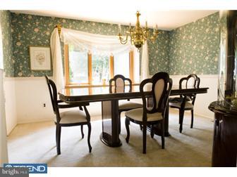 174 Forge Road Delran, NJ 08075 - Photo 6 of 11 Dining Room
