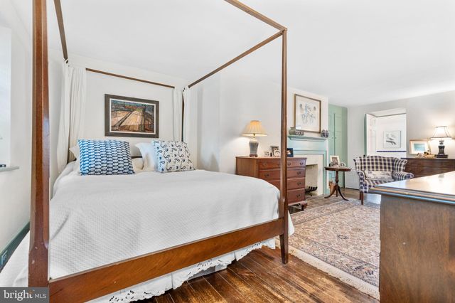 $1,325,000 | 402 Burnt Mill Road, Chadds Ford, PA 19317