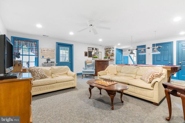 $1,325,000 | 402 Burnt Mill Road, Chadds Ford, PA 19317