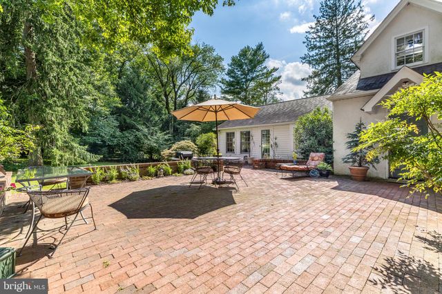 $1,325,000 | 402 Burnt Mill Road, Chadds Ford, PA 19317