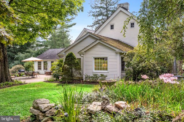 $1,325,000 | 402 Burnt Mill Road, Chadds Ford, PA 19317