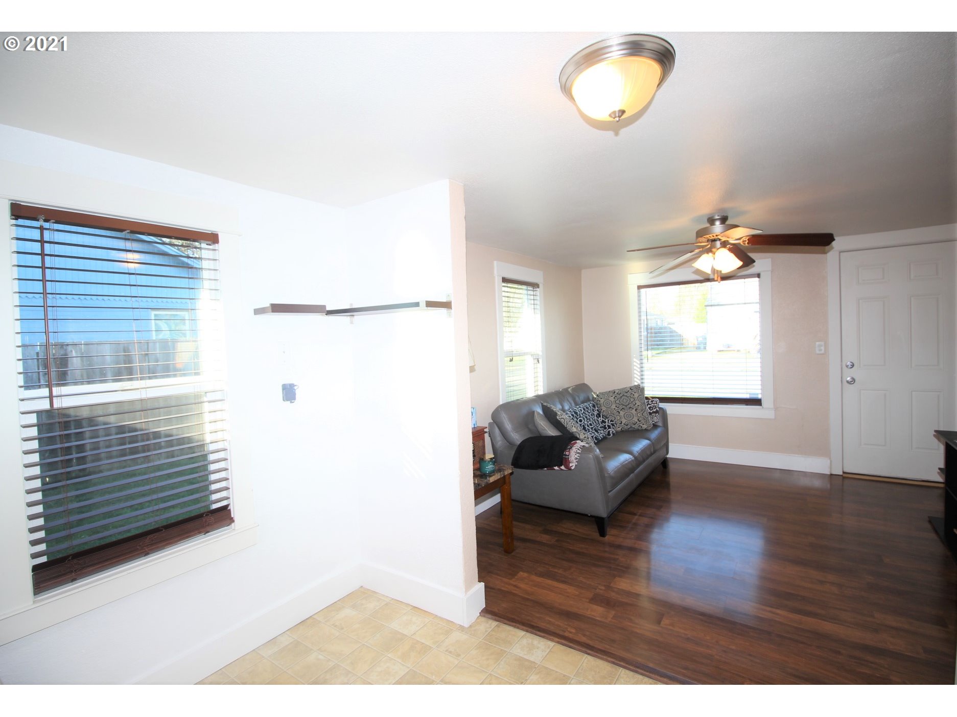 2725 C Street Springfield, OR 97477 - Photo 10 of 21