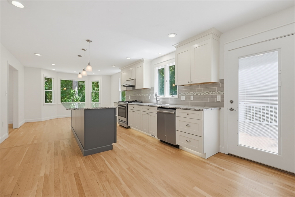 45 Baron Road Franklin, MA 02038 - Photo 13 of 42
