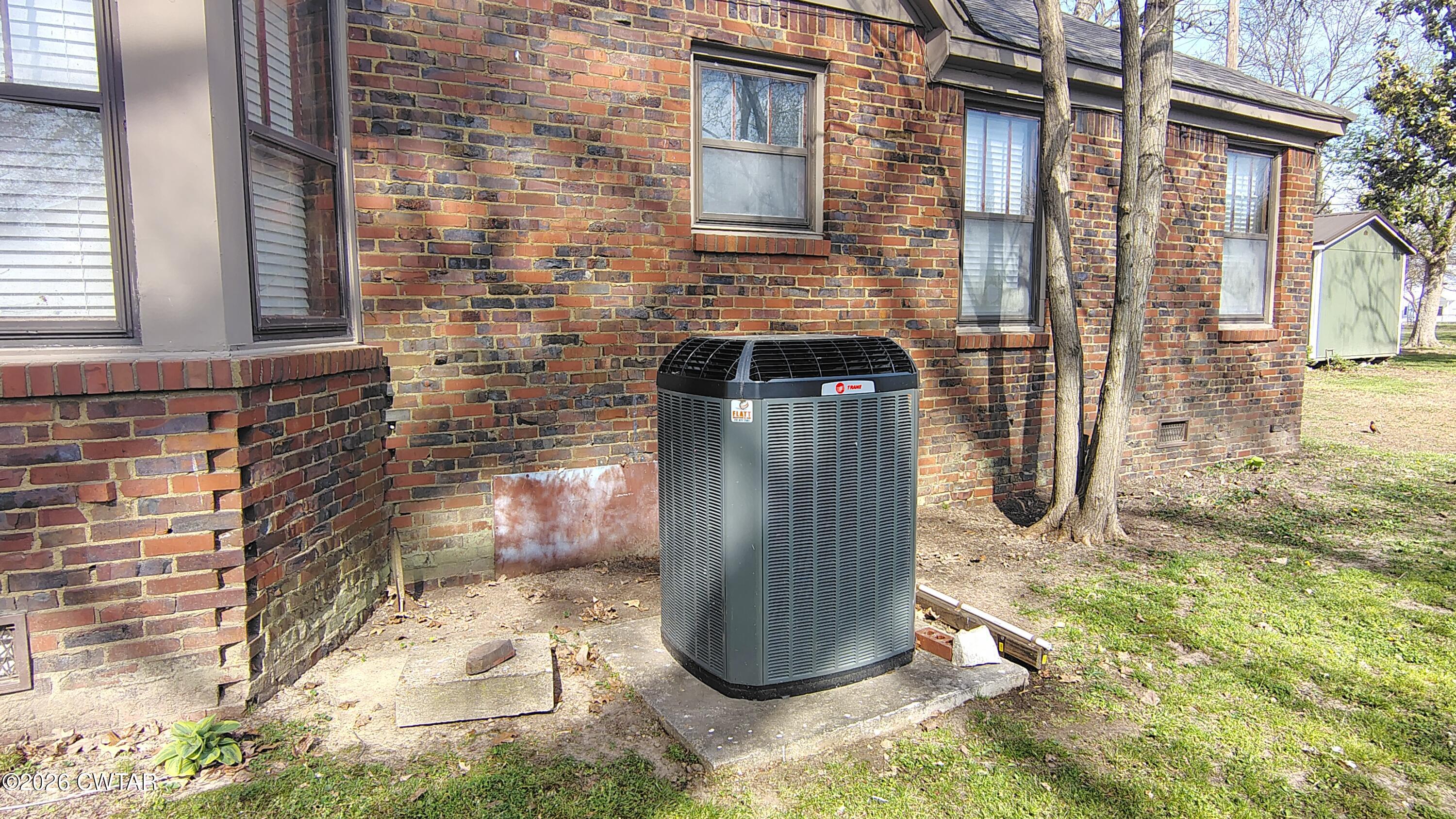 414 Poplar Street Ridgely, TN 38080 - Photo 8 of 27 IMG_20260401_100744668_HDR