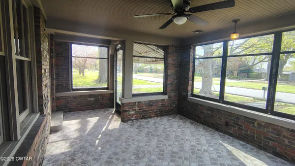 a view of an entryway of the house