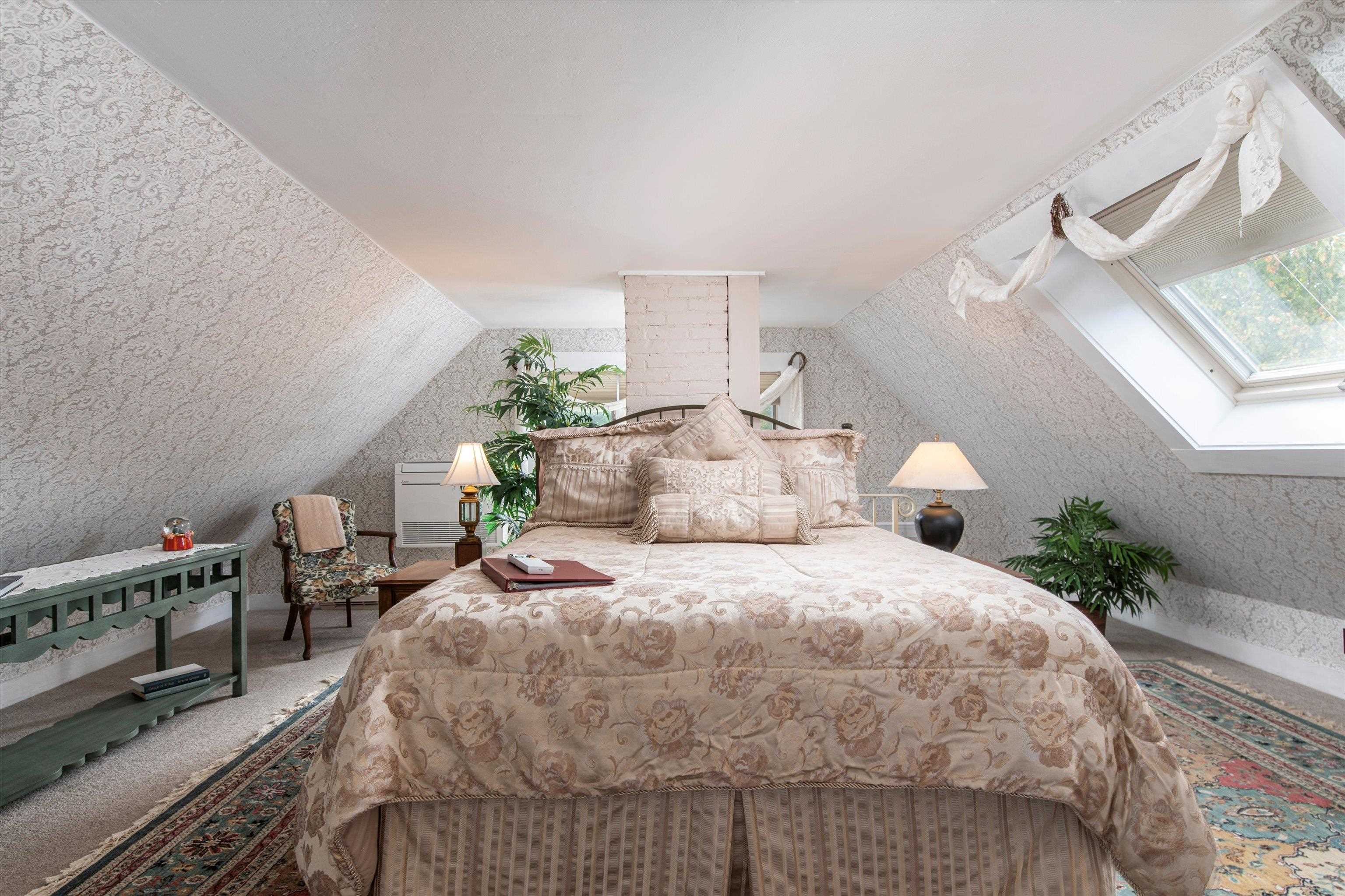 86 Main Street Ludlow, VT 05149 - Photo 23 of 60