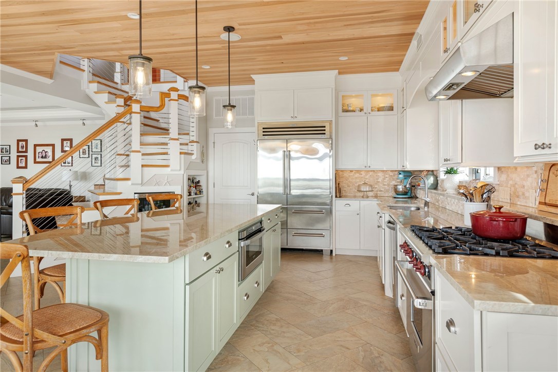 1499 Ocean Road, Unit 9 Narragansett, RI 02882 - Photo 7 of 50