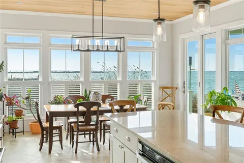 $3,600,000 | 1499 Ocean Road, Unit 9, Narragansett, RI 02882