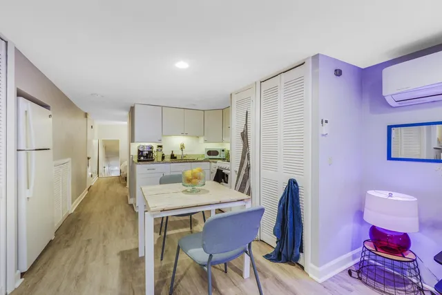 $1,725 | 3007 North Ashland Avenue, Unit CHG, Chicago, IL 60657