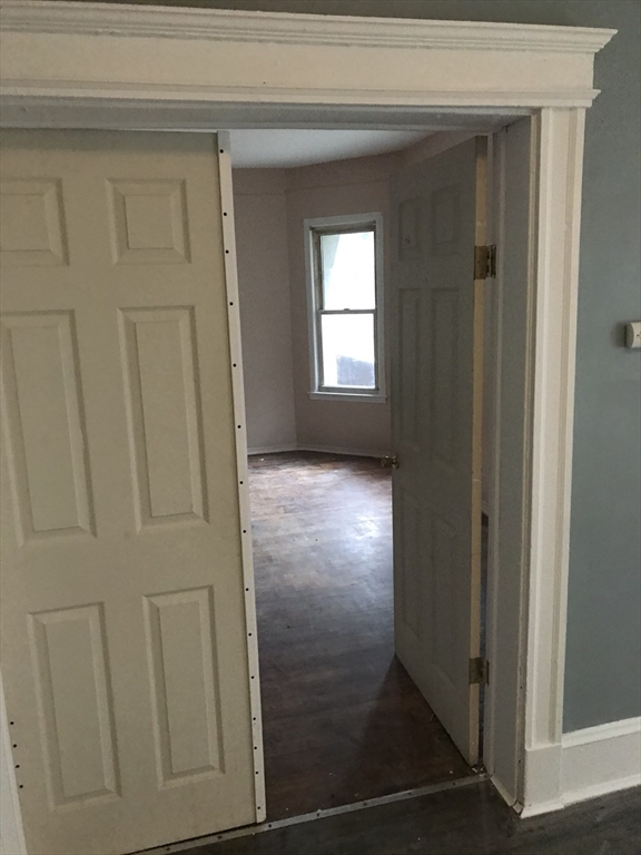 62 West Alvord Street Springfield, MA 01108 - Photo 6 of 9 Gallery Image 6