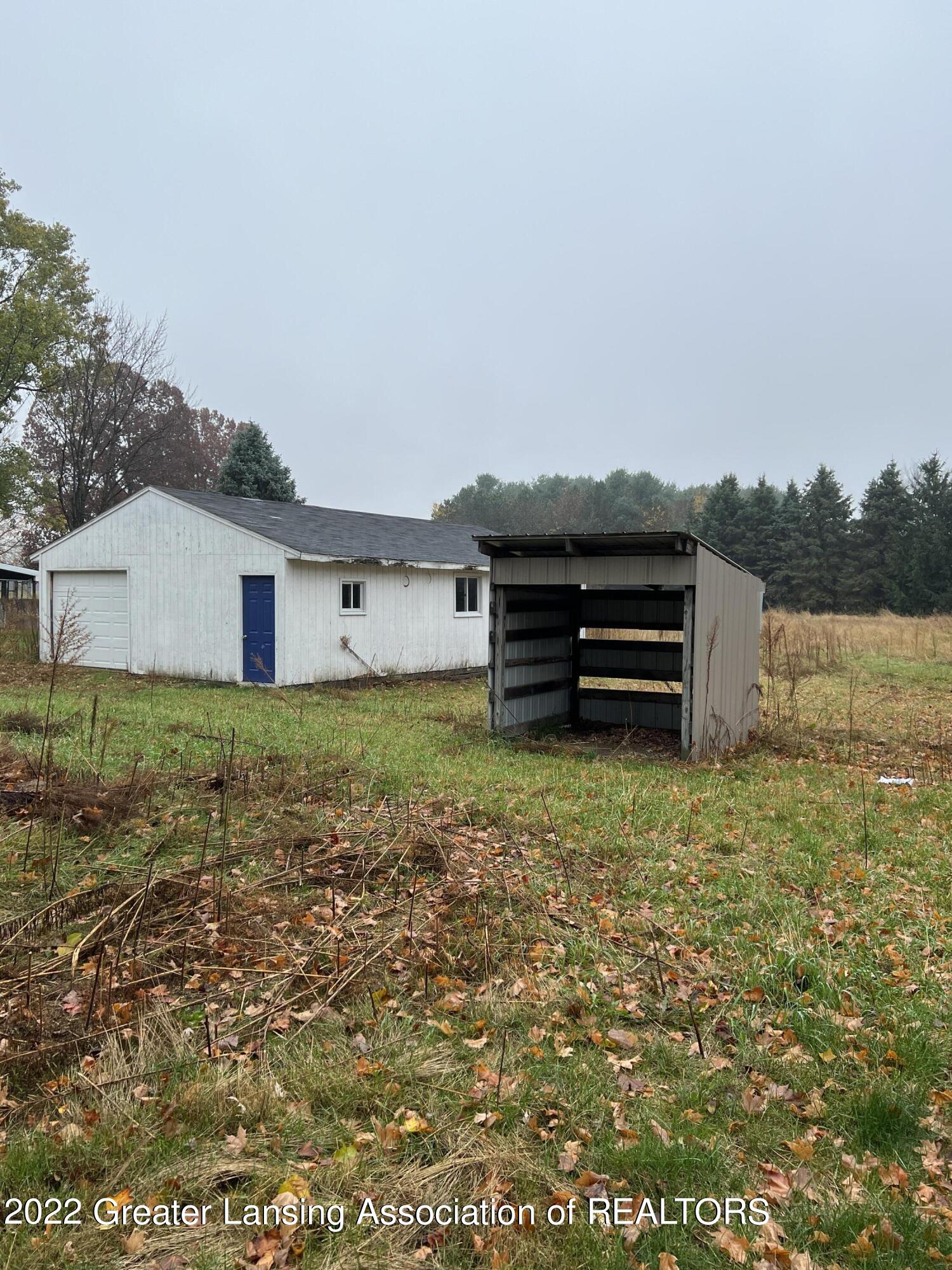 4010 Grand River Road Bancroft, MI 48414 - Photo 24 of 28 Photo Oct 31 2022, 10 43 13 AM