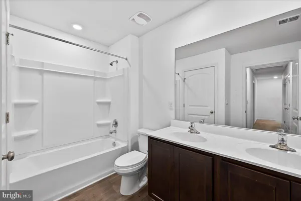 $405,000 | 71 Currant Circle, Magnolia, DE 19962