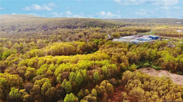 $5,000,000 | 100-150 Dodge Avenue, North Haven, CT 06473