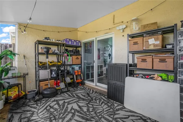 $399,000 | 2929 Dorchester Lane, Cooper City, FL 33026