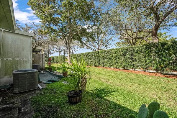 $399,000 | 2929 Dorchester Lane, Cooper City, FL 33026