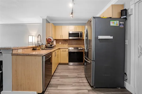 $399,000 | 2929 Dorchester Lane, Cooper City, FL 33026