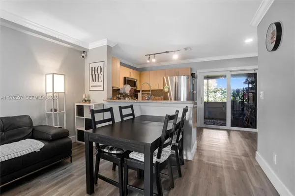 $399,000 | 2929 Dorchester Lane, Cooper City, FL 33026