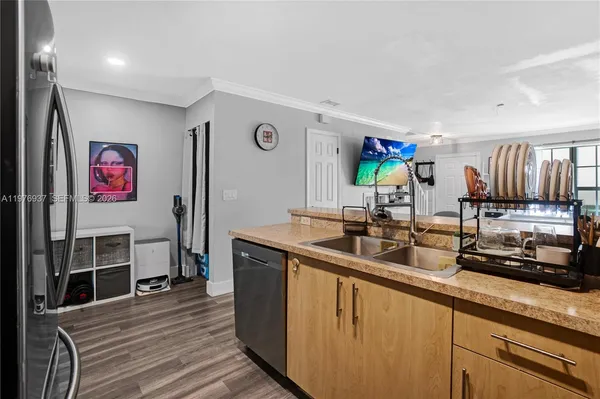 $399,000 | 2929 Dorchester Lane, Cooper City, FL 33026
