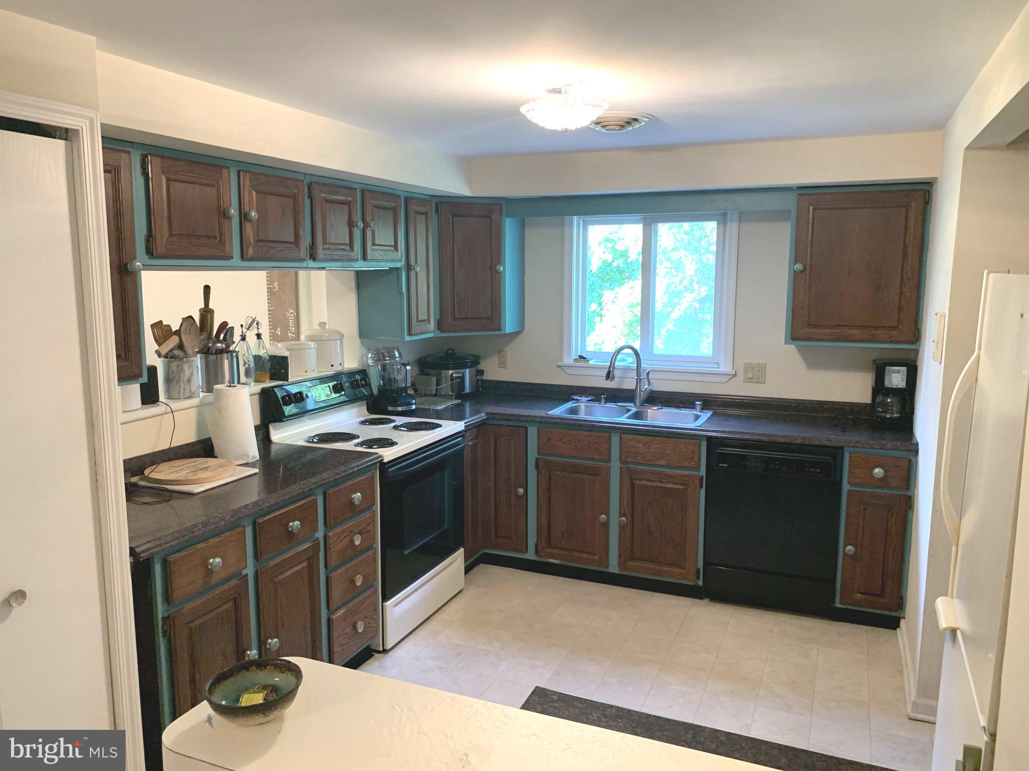 15924 York Road Sparks, MD 21152 - Photo 13 of 33 Gallery Image 13